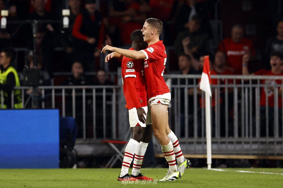 出色表现 出色表现