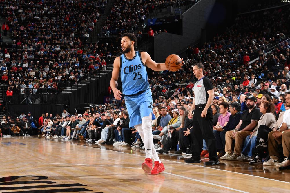 更是更衣室 更是更衣室